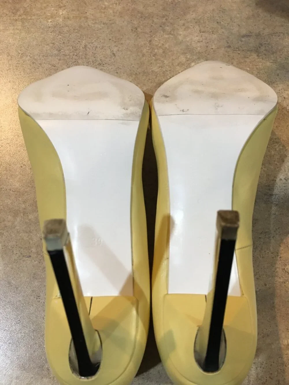 ZARA Woman Leather Butter Yellow Cap Toe Metal Stiletto Heels Pumps EU39/8.5
